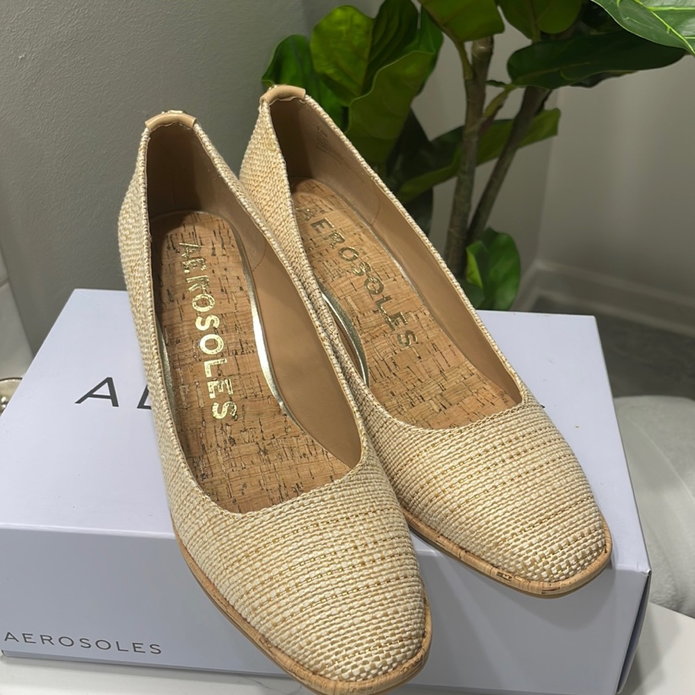 Aerosoles Aurora wedge 9.5 wide